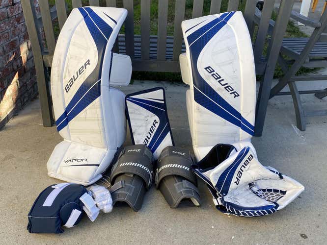 Blue Senior 35" Bauer Goalie Leg Pads