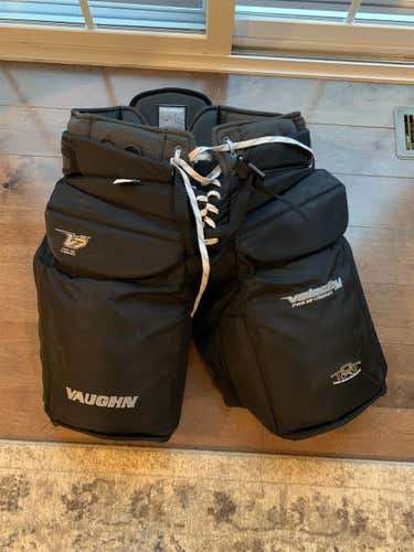 Black Senior Large Vaughn V7 Pro Stock Hockey Goalie Pants, Cary Price Custom