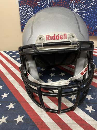 Riddell Youth Medium Silver Helmet-141776