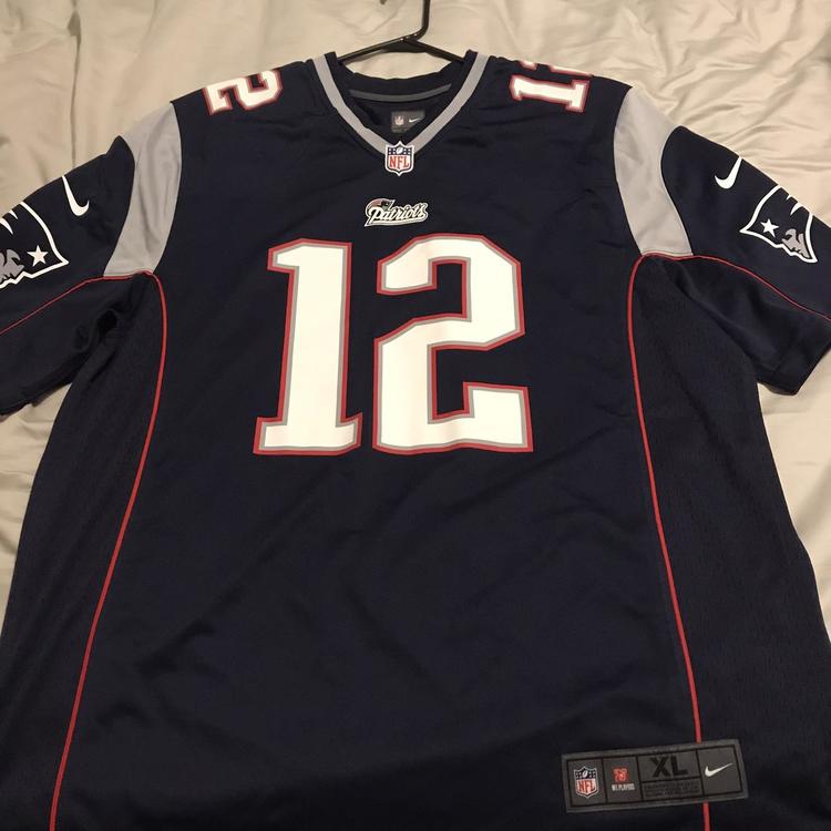 brady away jersey