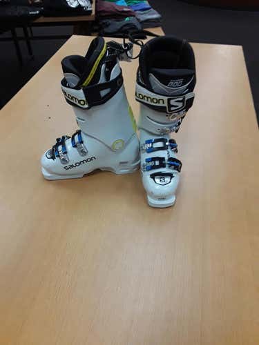 New Salomon Ski Boots 95-115 Flex size 24.5