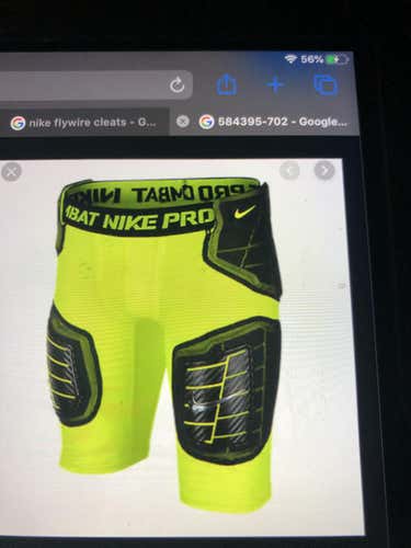 New Large Nike nike pro combat