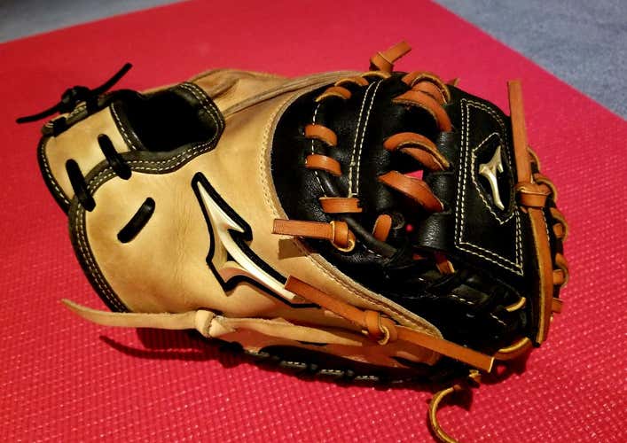 Mizuno Global Elite Catcher's Mitt GXC11 Size: 32.5"