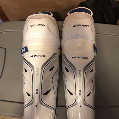 Senior Bauer Nexus N7000 n16'' Shin Pads
