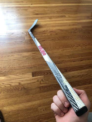 Intermediate Right Handed Vapor 1X Hockey Stick