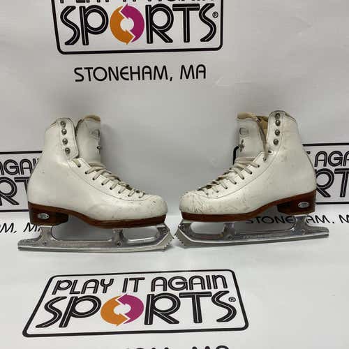 White  Riedell Size 3 Figure Skates-320048
