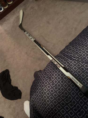 Intermediate Right Handed TotalOne Toe  Hockey Stick