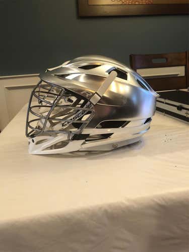 Silver  Cascade R Helmet