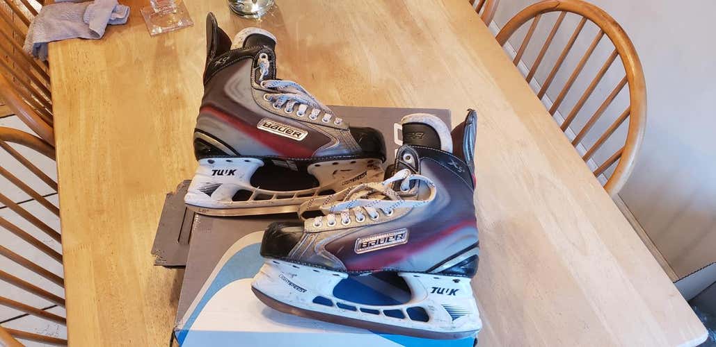 Senior Bauer Vapor X5.0 Hockey Skates D Size 8