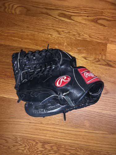 Left Handed Rawlings Gold Glove 11.5"