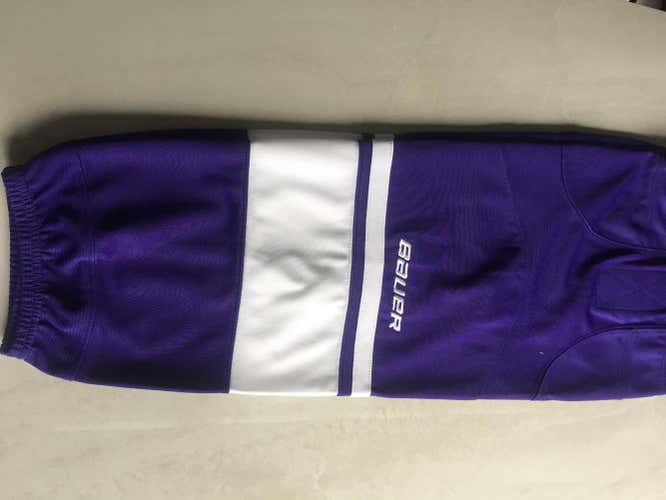 New Bauer Socks  Bauer PREMIUM Series Ice Hockey Sock,  SR S-M  28"