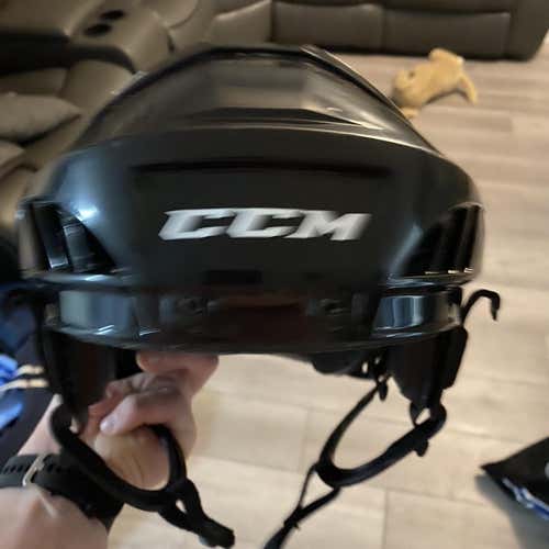 Black New Medium CCM FL40  Helmet