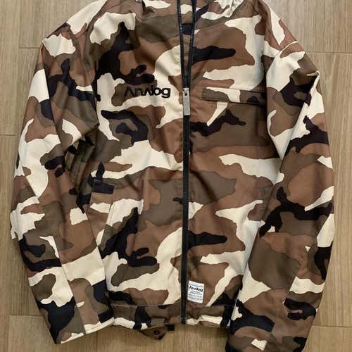 Analog Snowboard/Ski Jacket - Medium