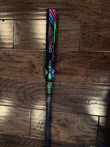 Black High School/College 2017 Composite CF7 (-10) 22 oz 32" Bat
