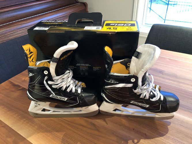 New Youth Bauer Supreme 190 Hockey Skates D&R (Regular) Size 4.5