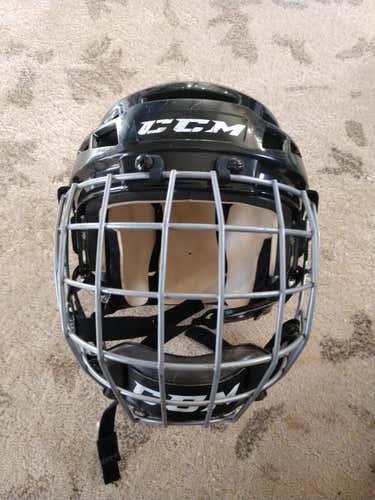 Small CCM Vector V05 Helmet