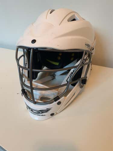 White Youth Cascade CS-R Youth Helmet