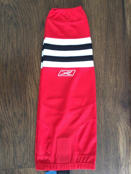 New Reebok Socks Hockey Socks Size JR H-108