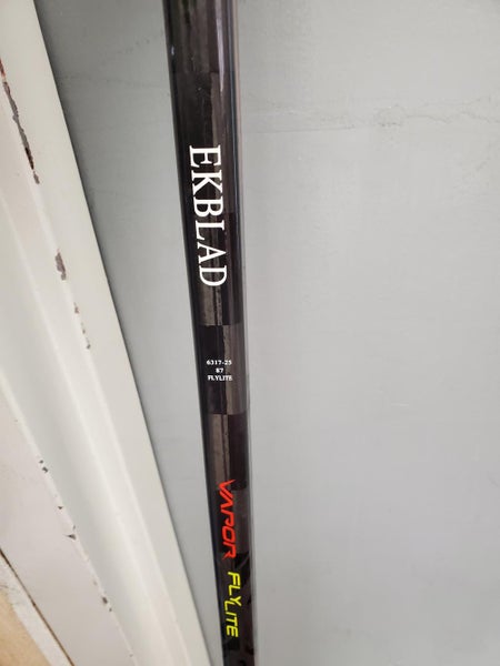 Senior Bauer Right Handed Fly Lite Hockey Stick Mid Pro Stock