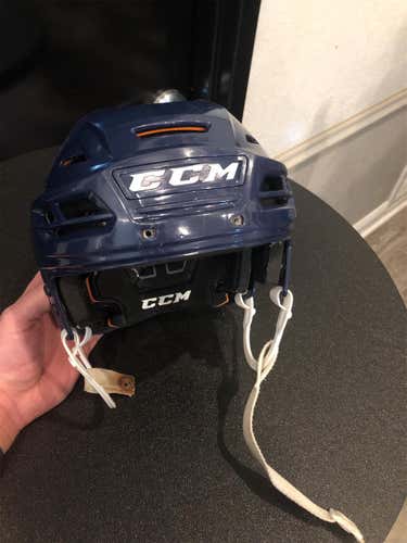 Medium CCM Tacks 710 Helmet