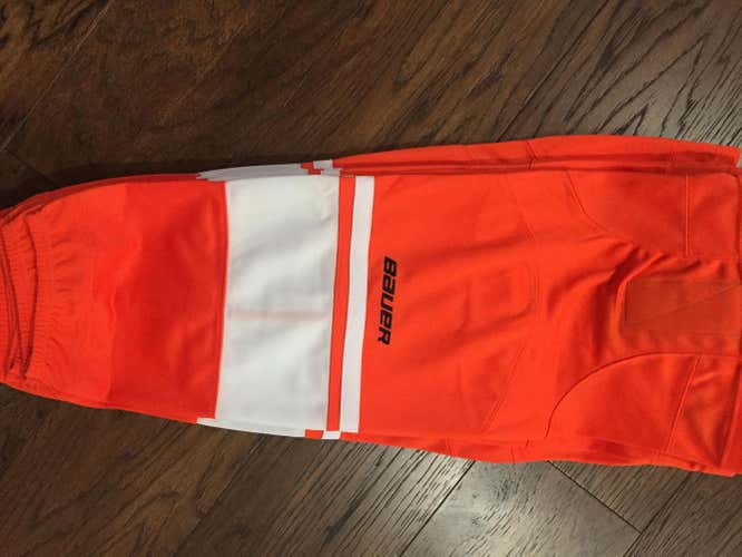 New Bauer Socks  Bauer PREMIUM Series Ice Hockey Sock,  SR  L-XL  30" H-96