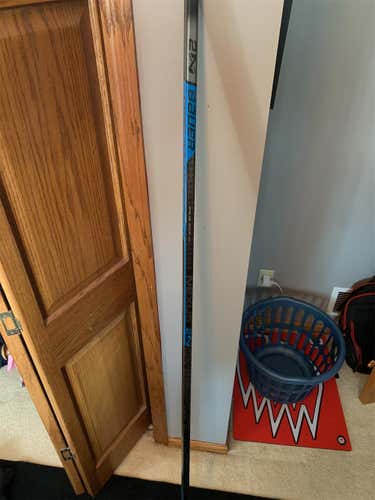Senior Left Handed Nexus 2N Toe Pro Stock Hockey Stick