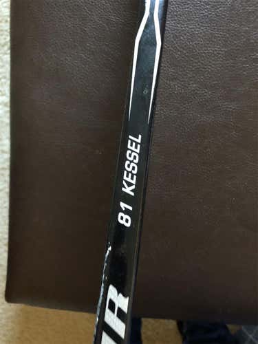 Senior Right Handed Covert QRL Mid Pro Stock Hockey Stick