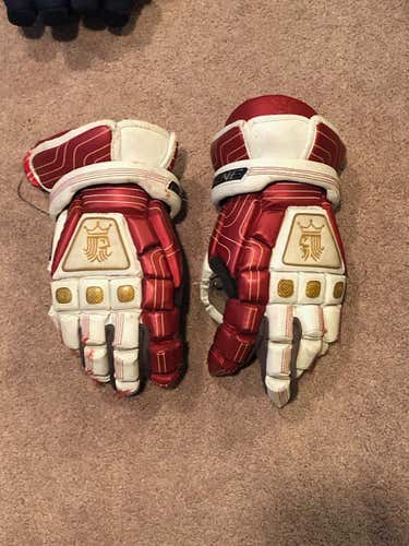 Classic Brine King 2 Player Lacrosse Gloves 13"