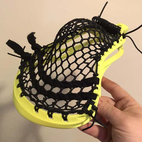 Nike LakotaU VOLT