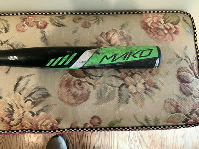 USSSA Certified 2017 Easton Composite Mako Bat (-11) 20 oz 31"