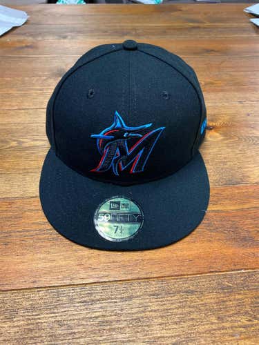 New Miami Marlins New Era 7 1/4 Hat