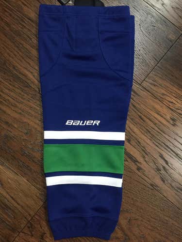 New Bauer Socks  Bauer  PREMIUM  Series Ice Hockey Sock,  JR  S-M  22"  X-71
