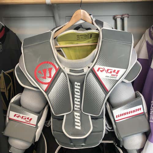 Warrior Ritual G4 Goalie Chest Protector - Medium