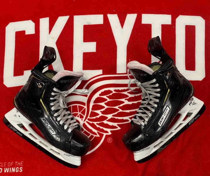 Pro Stock hockey skates Bauer 2S Pro Supreme 9 Red Wings Step black steel Ehn