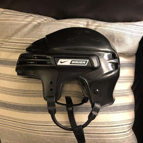 Black Medium Nike Bauer 5500 Helmet