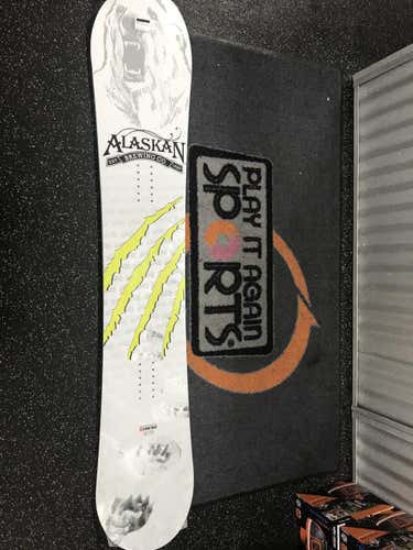 Used Ride Alaskan Brewing Bear 161 Cm Snowboard Mens Boards