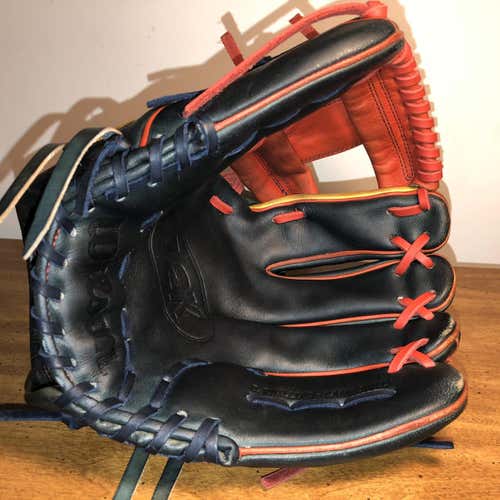 A2K Datdude Glove, Leather Cleaned, Conditioned, Relaced