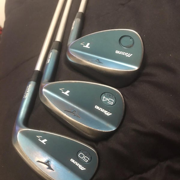 Men's Right Handed T7 Blue Ion Stiff Flex Steel Shaft Wedge
