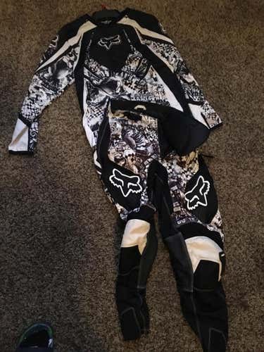 Black Adult Men's Medium