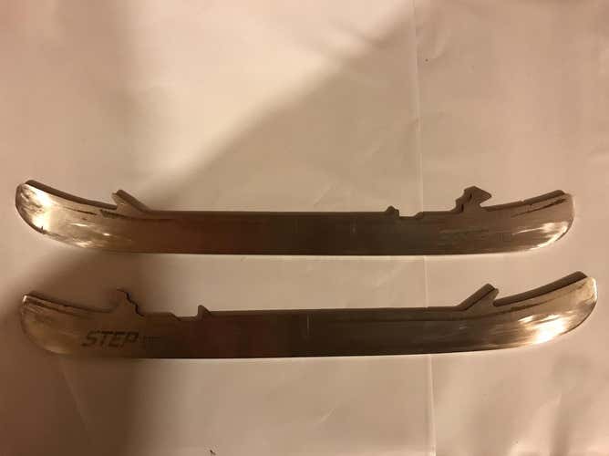 Step Steel (Bauer Edge) ST EDGE Size 263