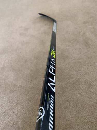 Senior Right Handed Alpha DX Pro Team Pro Stock Hockey Stick