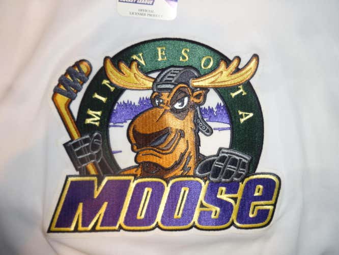 New Vintage Minnesota Moose Hockey Jersey XXL
