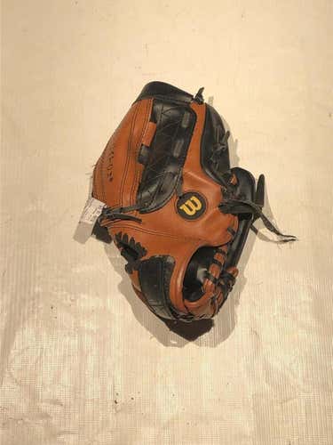 Used Wilson A2450 10" Bb Sb Gloves Fielders