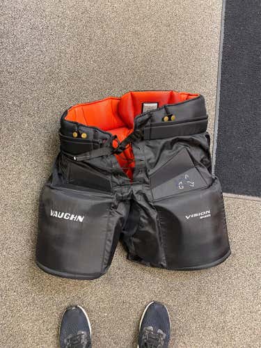 Black Senior Extra Large Vaughn Vision 9400 Hockey Goalie Pants