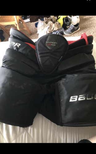 Senior Medium Bauer Hockey Goalie Pants