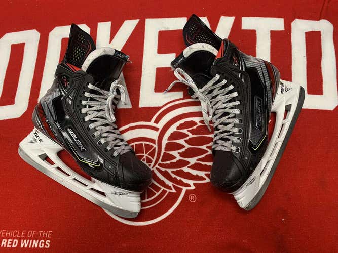 NHL Bauer Vapor 2X Pro Stock Ice Hockey Skates Size 9 D Dylan Larkin Game Used