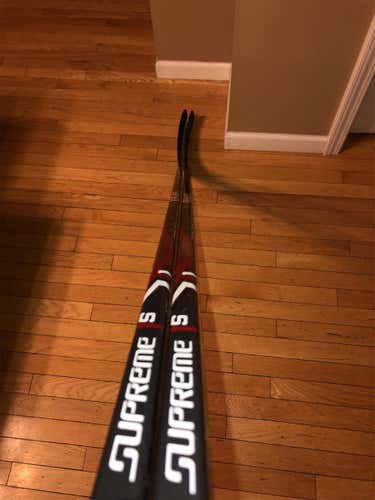 Red Supreme 1S Hockey Stick Pro Stock