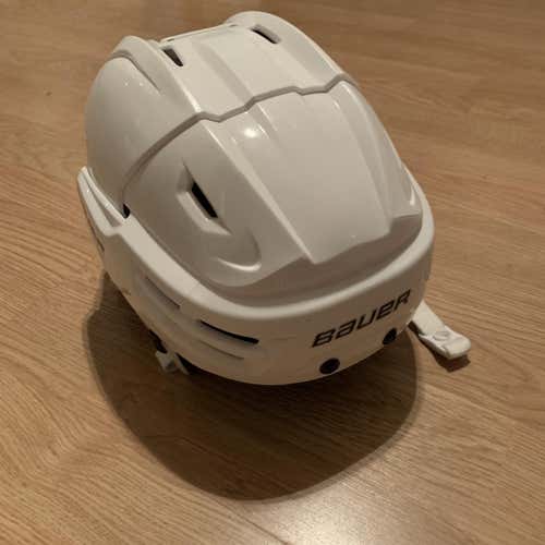 White Medium Bauer IMS 9.0 Helmet Used