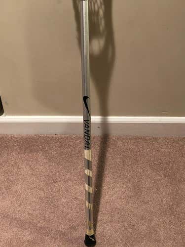Like-New Nike Vandal Shaft Perfect Condition