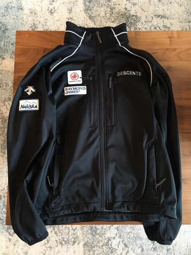 Unisex Medium Black Descente Jacket